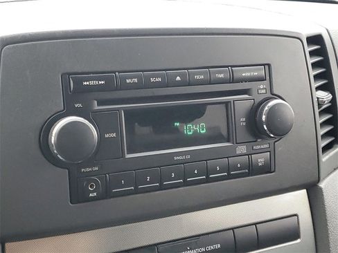 Used 2007 Jeep Grand Cherokee Laredo image 13