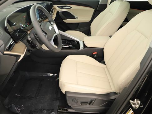New 2025 Audi Q5 Premium image 23