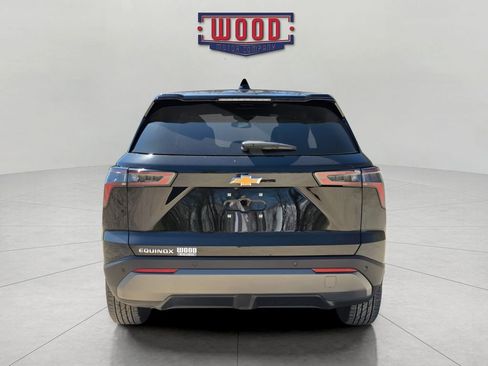 New 2026 Chevrolet Equinox LT w/ LPO, Floor Liner Package FWD image 3