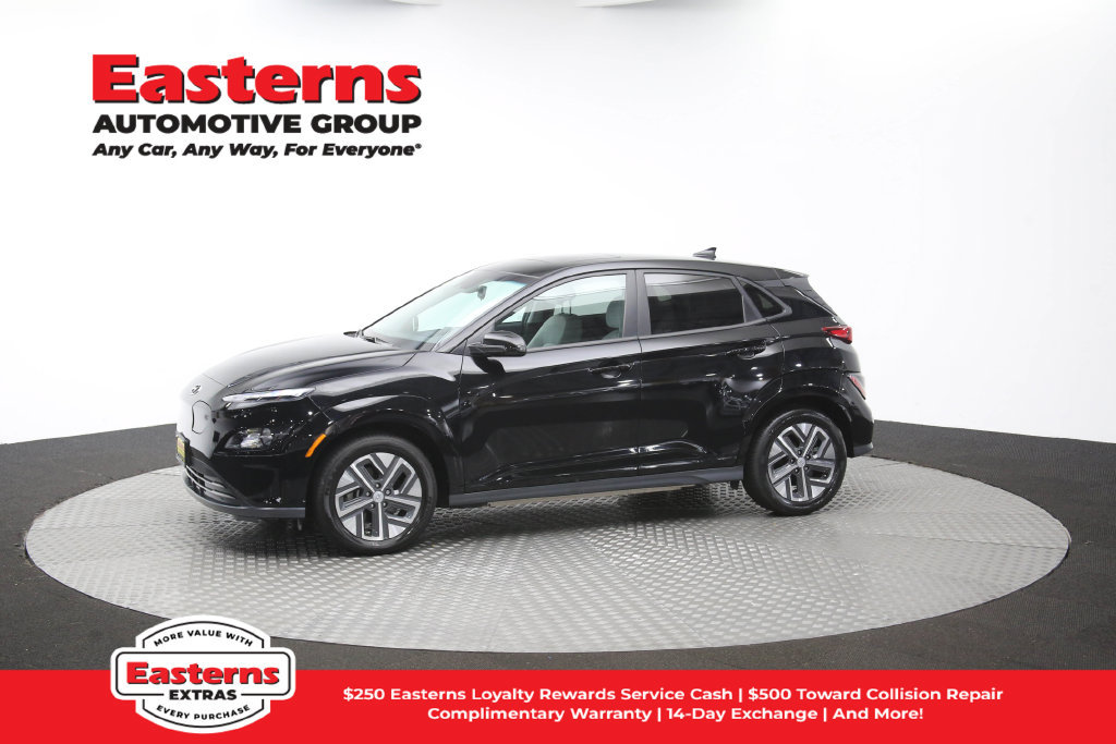 Used 2023 Hyundai Kona SEL FWD image 60
