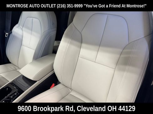 New 2026 Volvo XC40 B5 Plus w/ Protection Package Premier image 25