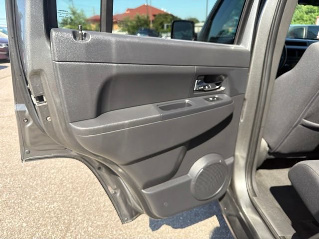 Used 2012 Jeep Liberty Sport w/ Popular Equipment Group AWD/4WD image 20