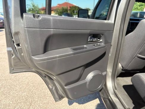 Used 2012 Jeep Liberty Sport w/ Popular Equipment Group AWD/4WD image 20