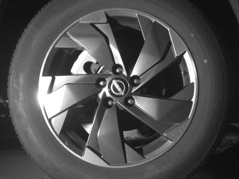 Used 2025 Nissan Rogue SV AWD/4WD image 15