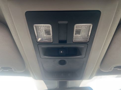 Used 2014 RAM 3500 Laramie w/ Cold Weather Group image 30