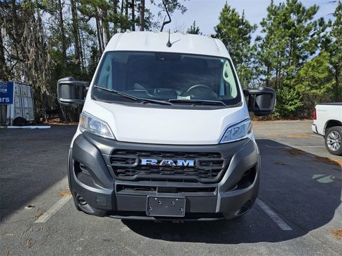 Used 2023 RAM ProMaster 2500 image 3