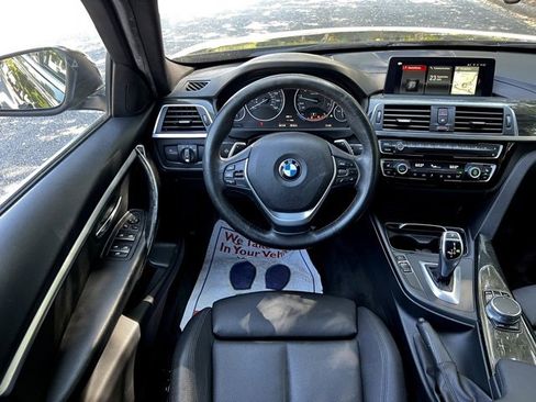 Used 2018 BMW 330i xDrive Sedan image 34