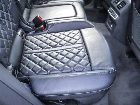 Used 2023 Audi SQ5 Premium Plus w/ Premium Plus Package image 35