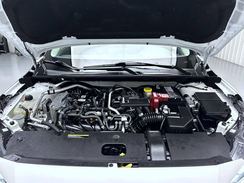 Certified 2023 Nissan Sentra SR w/ Midnight Edition Package FWD image 24