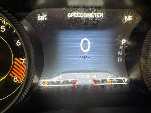 Used 2016 Jeep Cherokee Limited AWD/4WD image 31