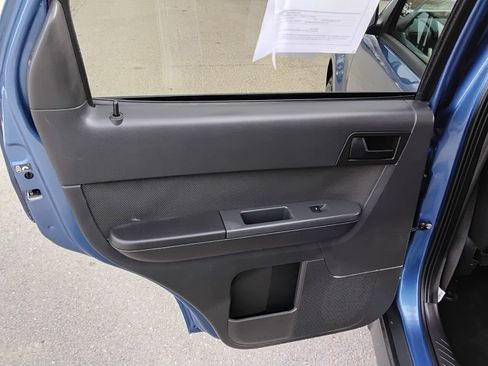Used 2009 Ford Escape XLT image 19