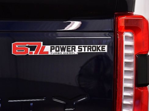 New 2025 Ford F250 Lariat w/ Lariat Ultimate Package image 14