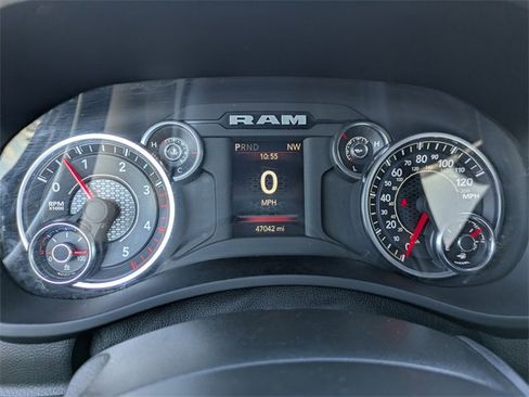 Certified 2024 RAM 3500 Big Horn image 28