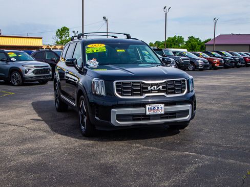 Used 2025 Kia Telluride S AWD/4WD image 10