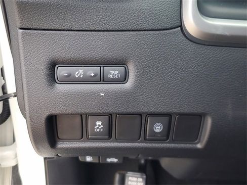 Used 2020 Nissan Murano S w/ Technology Package image 18