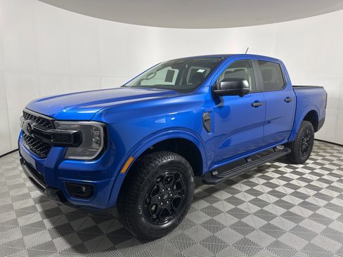 New 2025 Ford Ranger XLT w/ Technology Package image 3