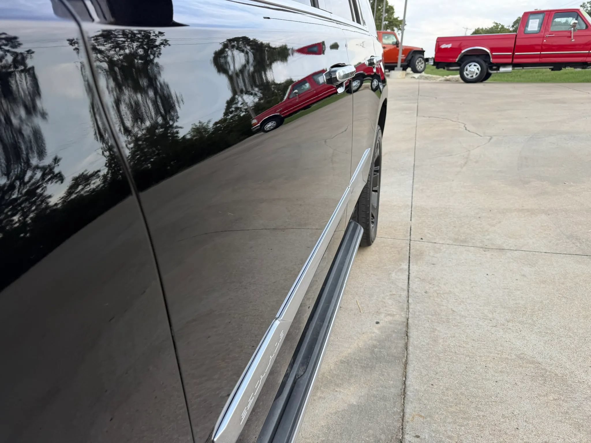 Used 2019 Cadillac Escalade Luxury AWD/4WD image 71