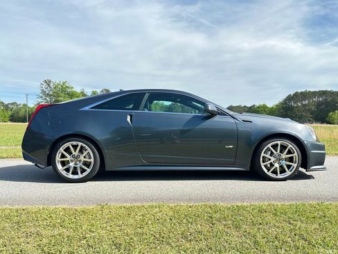 Used 2011 Cadillac CTS V w/ Wood Trim Package image 7