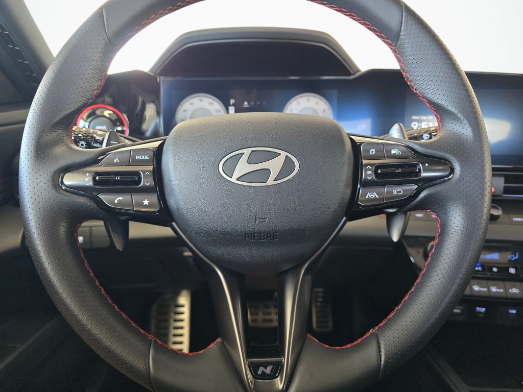 Used 2025 Hyundai Elantra N Line w/ Cargo Package FWD image 21