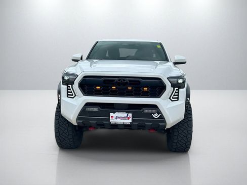 Used 2024 Toyota Tacoma TRD Off-Road AWD/4WD image 2