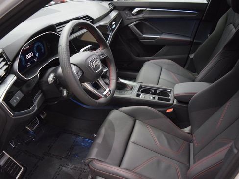 New 2025 Audi Q3 2.0T Premium Plus image 4