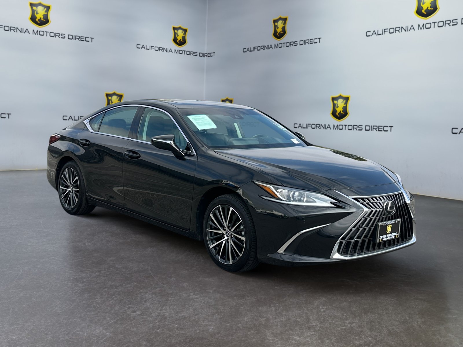 Used 2024 Lexus ES 300h w/ Premium Package FWD image 7