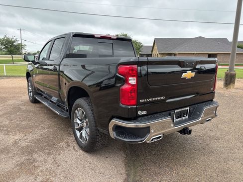 New 2026 Chevrolet Silverado 1500 LT w/ Z71 Off-Road Package AWD/4WD image 4