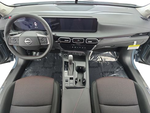 New 2026 Nissan Sentra SR FWD image 9