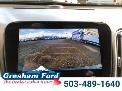 Used 2019 Chevrolet Malibu LT image 19