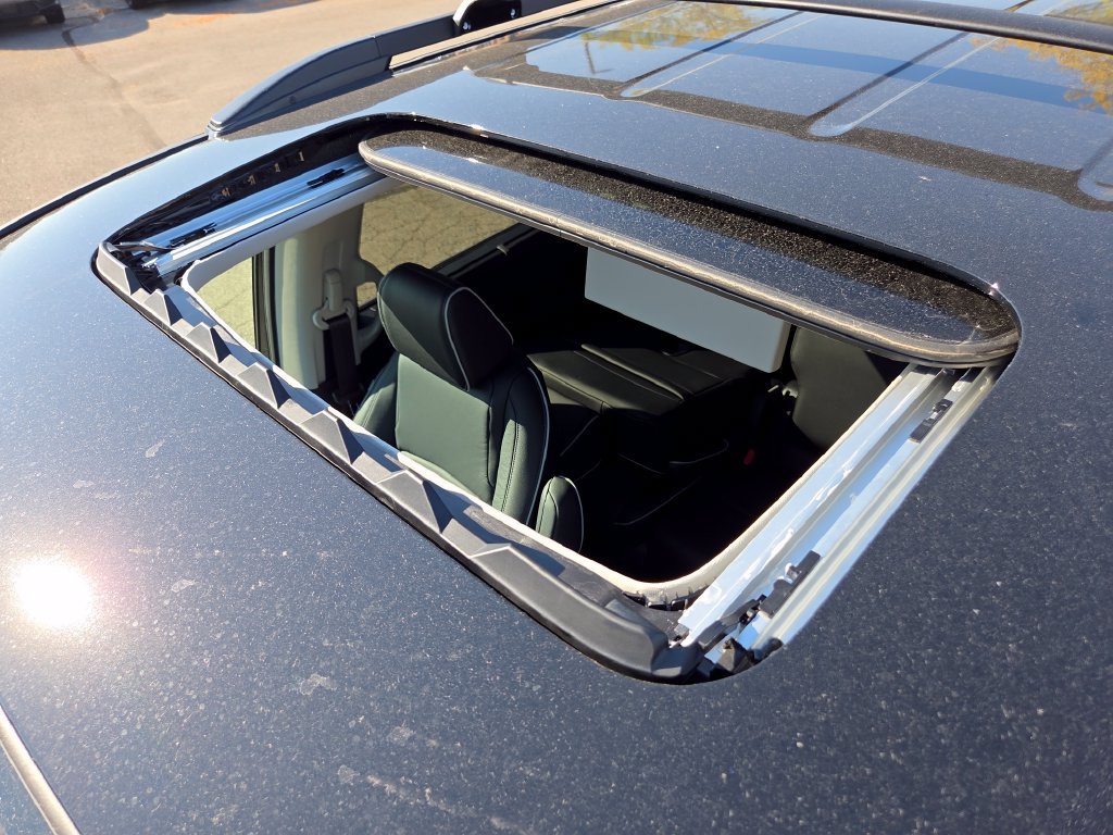 New 2027 Honda Odyssey Touring image 3