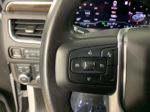 Used 2022 GMC Yukon SLE w/ Gmc Pro Safety Plus Package AWD/4WD image 21