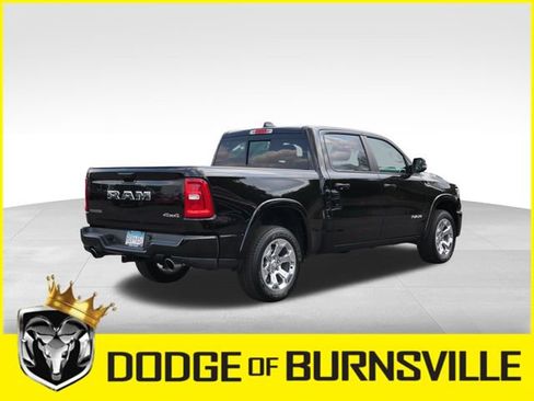Used 2025 RAM 1500 Big Horn AWD/4WD image 10