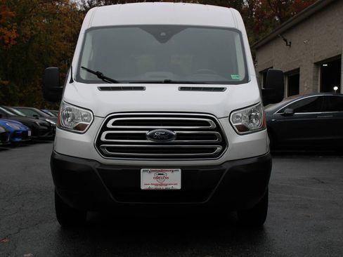 Used 2019 Ford Transit 350 XLT image 2