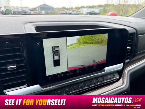 Used 2025 Chevrolet Silverado 1500 RST AWD/4WD image 27