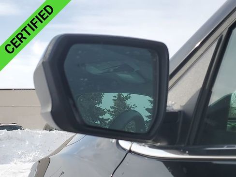 Certified 2024 Chevrolet Equinox LT w/ LPO, Floor Liner Package image 35