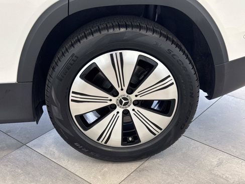 Certified 2023 Mercedes-Benz EQB 300 4MATIC image 9