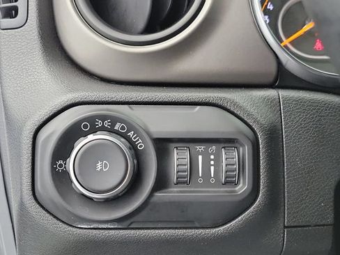Used 2019 Jeep Wrangler Unlimited Sport S AWD/4WD image 29