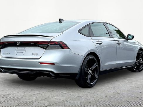 Used 2023 Honda Accord Sport image 6