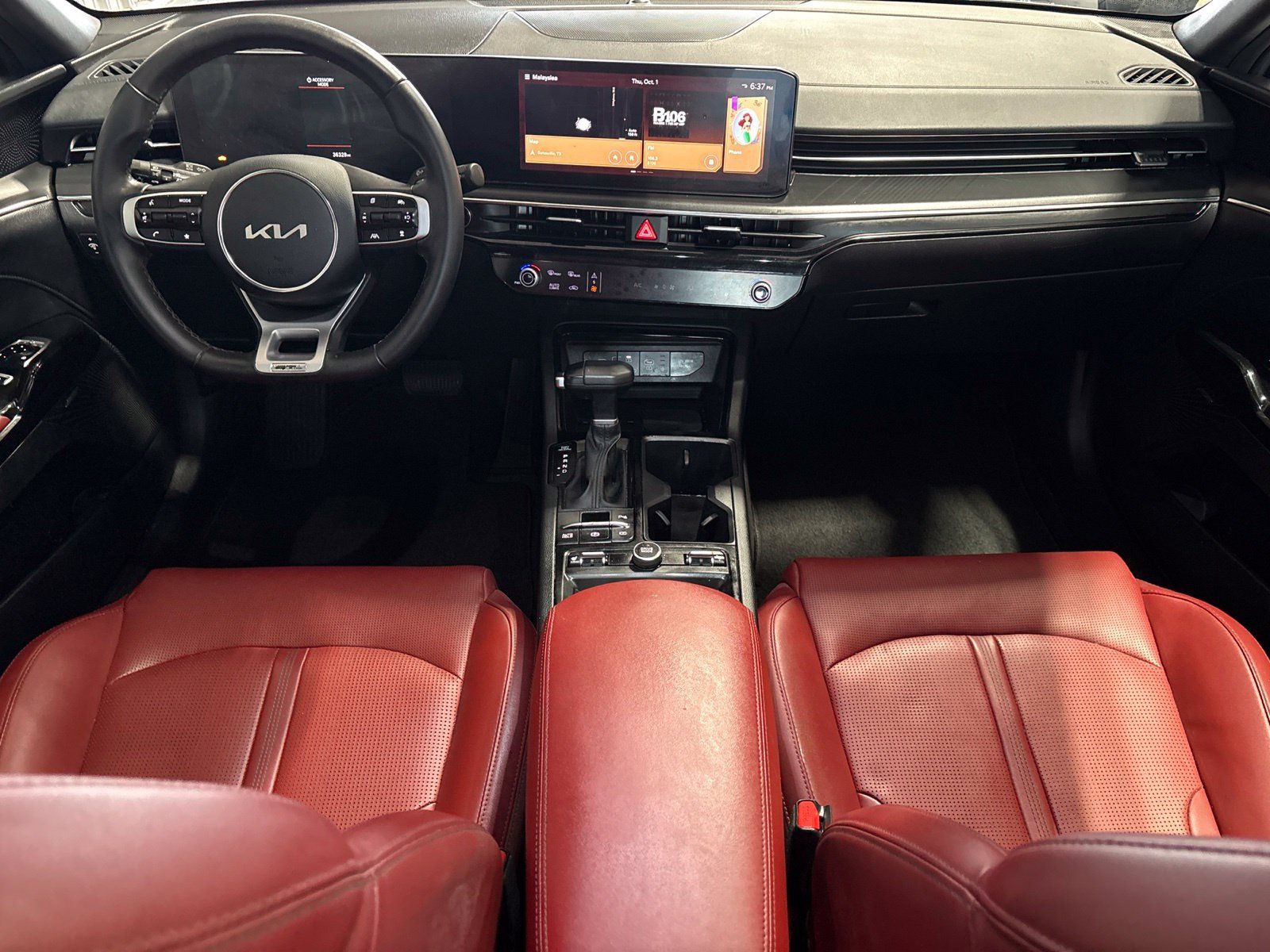 Used 2025 Kia K5 GT-Line w/ GT-Line Premium Package FWD image 19