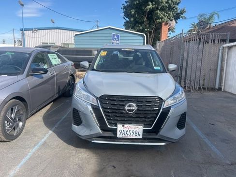 Used 2022 Nissan Kicks SV w/ Interior Electronics Package image 3