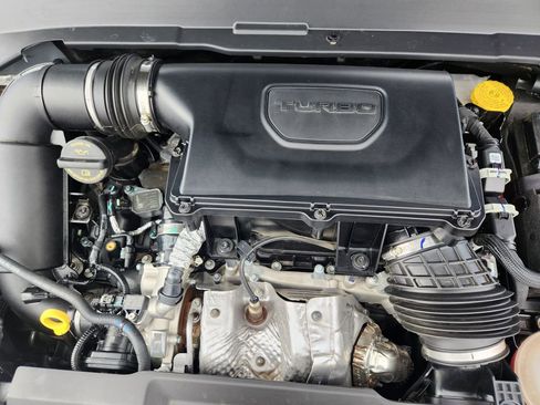 Used 2024 Jeep Compass Trailhawk image 19