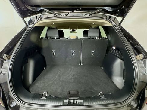 Certified 2020 Ford Escape SE image 20