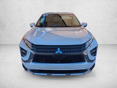 Used 2024 Mitsubishi Eclipse Cross SE image 2