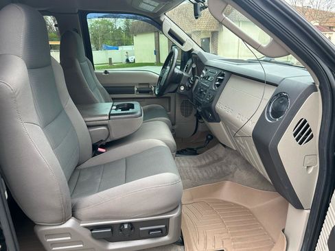 Used 2010 Ford F350 XLT image 15