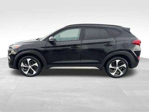 Used 2018 Hyundai Tucson Value w/ Cargo Package image 10