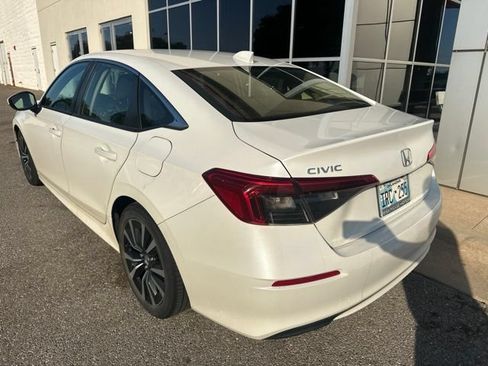 Used 2022 Honda Civic EX image 7