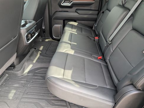 Used 2026 GMC Sierra 1500 Denali AWD/4WD image 12