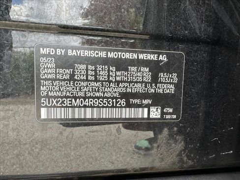 Used 2024 BMW X7 xDrive40i w/ M Sport Package AWD/4WD image 15