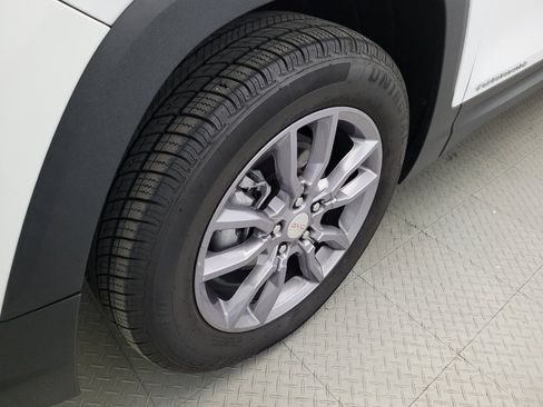 Used 2023 GMC Terrain SLT w/ Tech Package AWD/4WD image 31
