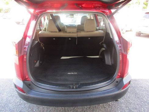 Used 2014 Toyota RAV4 Limited w/ Technology Package AWD/4WD image 30